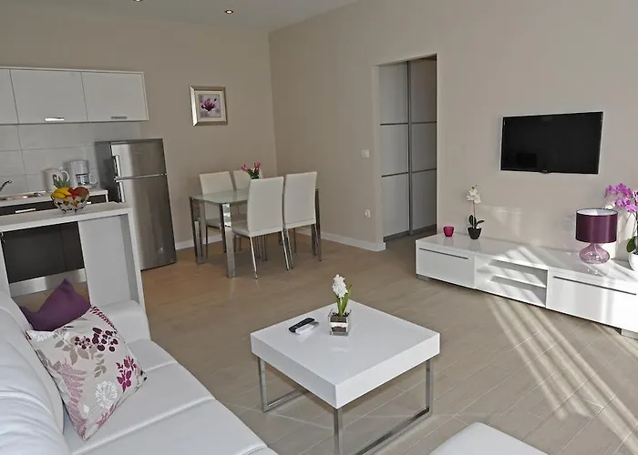 Violet Lägenhet Zadar