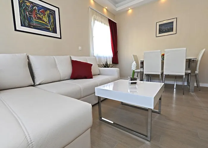 紫色别墅公寓 公寓 *